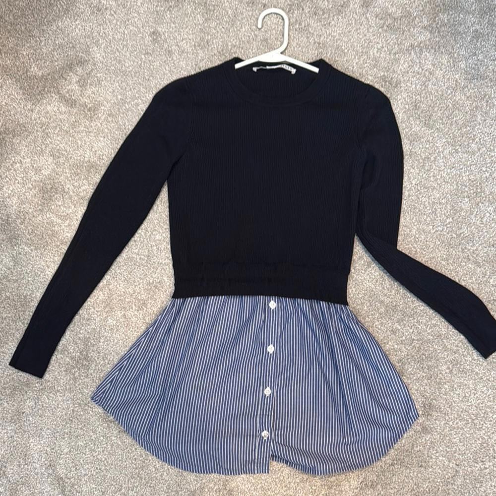 Veronica Beard Black and Blue Crew Neck Sweater